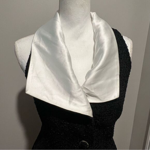 NWT Endless Rose Contrast Collar Tweed Mini Dress size medium women with pockets - Picture 11 of 16